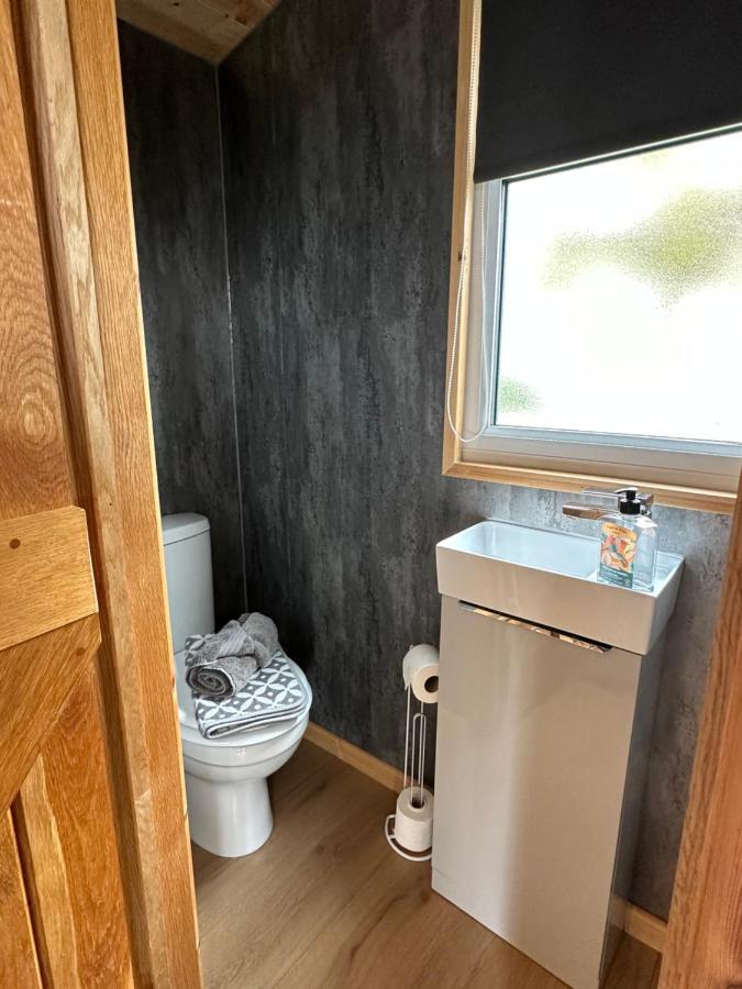 Stags Hide Hotell Minwear Eksteriør bilde
